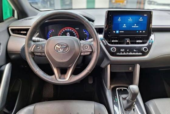 TOYOTA COROLLA CROSS 2.0 VVT-IE FLEX XRE DIRECT SHIFT